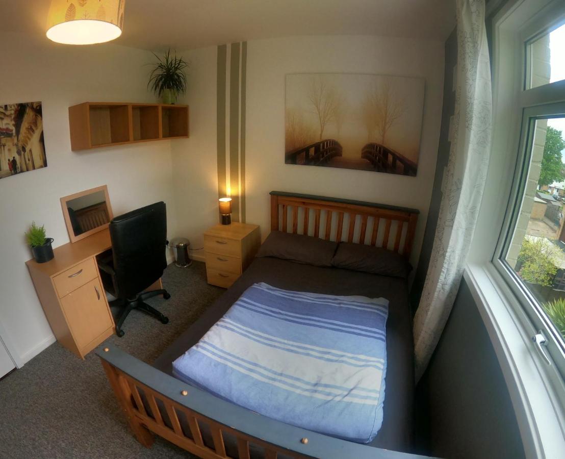 Hampton House Hotell Northampton Exteriör bild