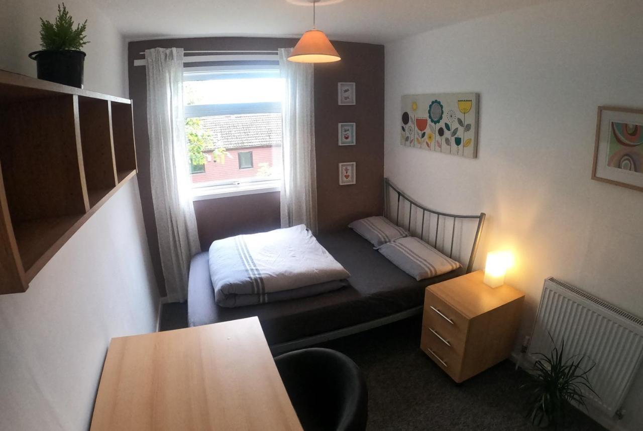 Hampton House Hotell Northampton Exteriör bild