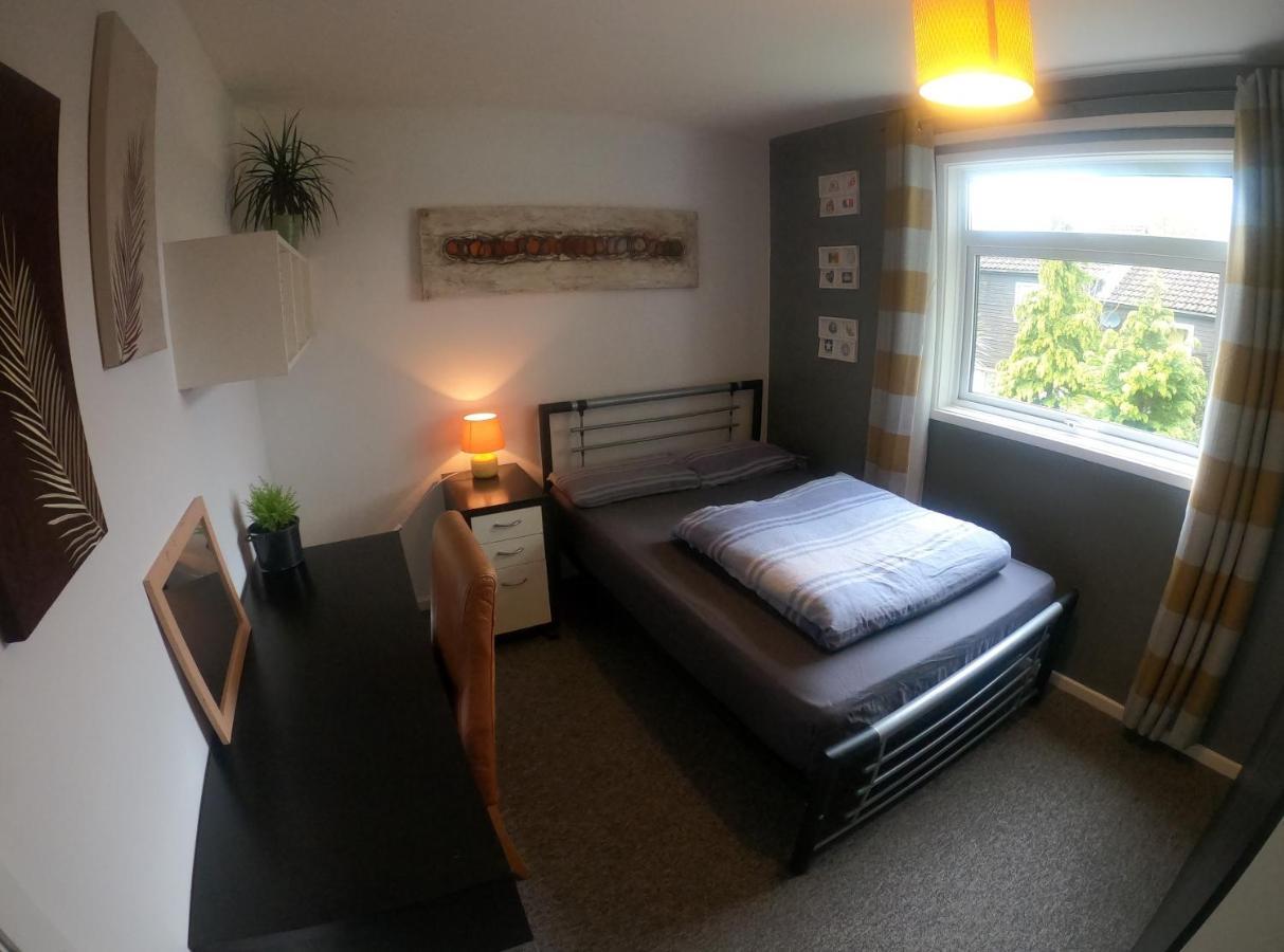 Hampton House Hotell Northampton Exteriör bild