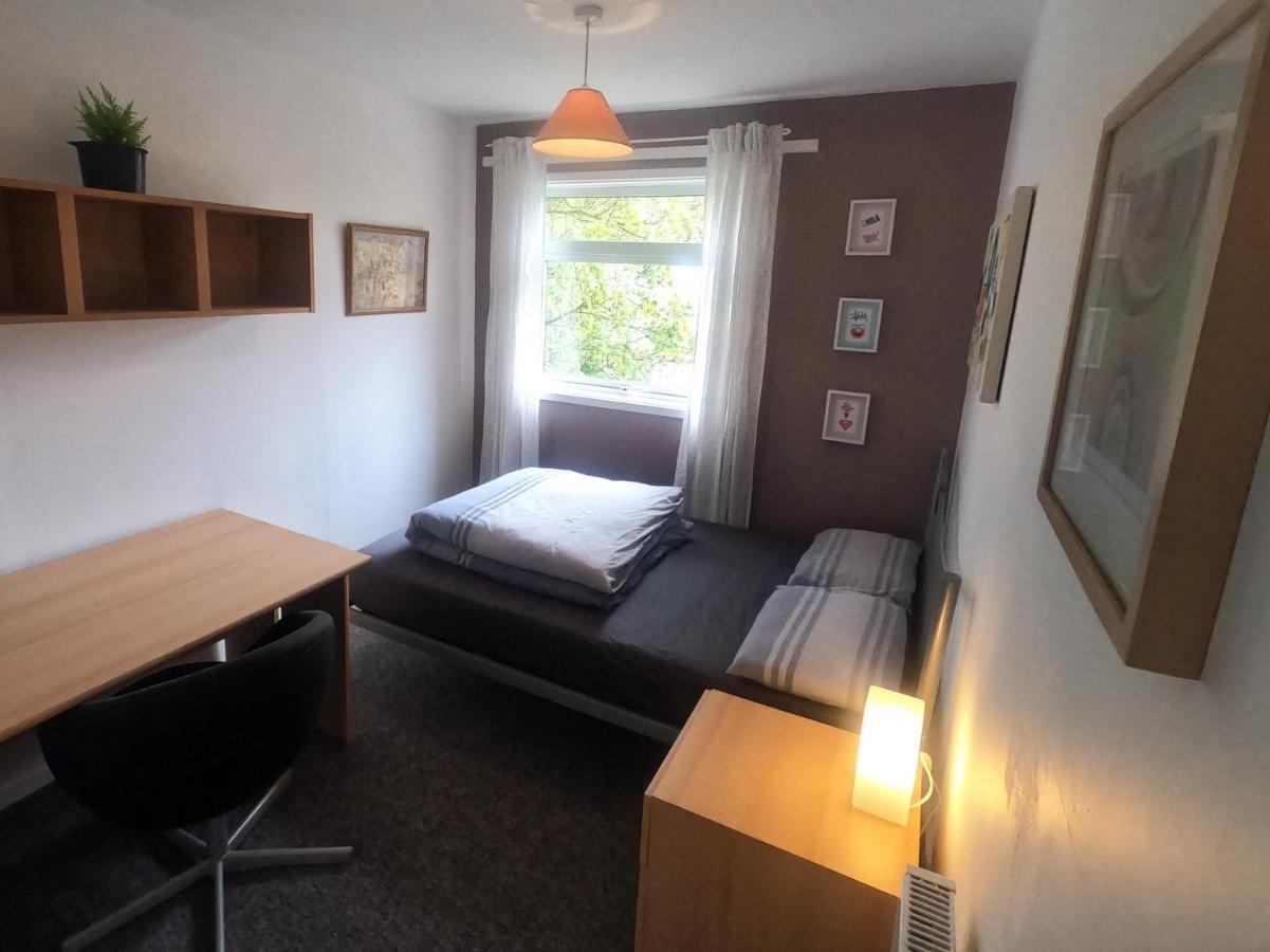 Hampton House Hotell Northampton Exteriör bild