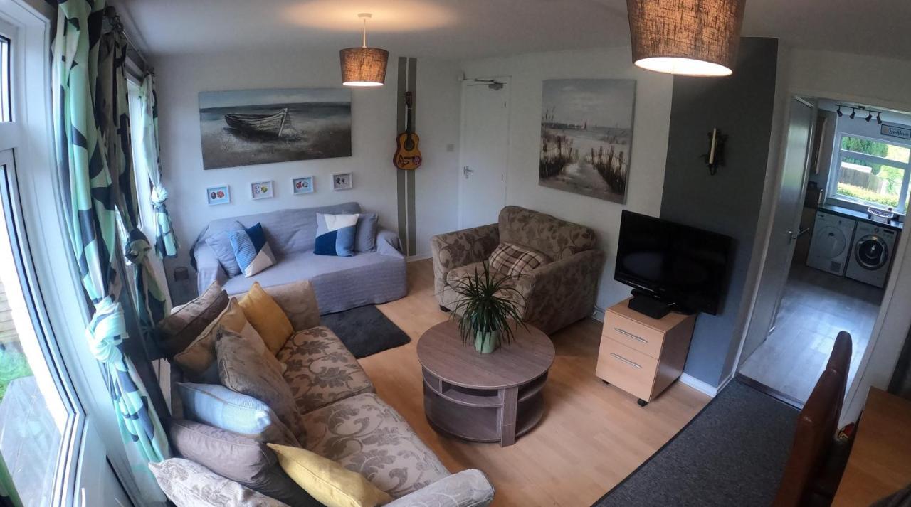 Hampton House Hotell Northampton Exteriör bild